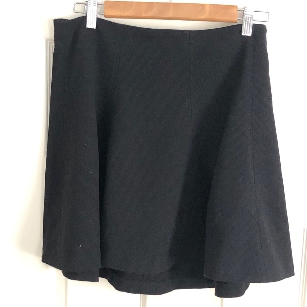 Black Flair Skirt Size 4
